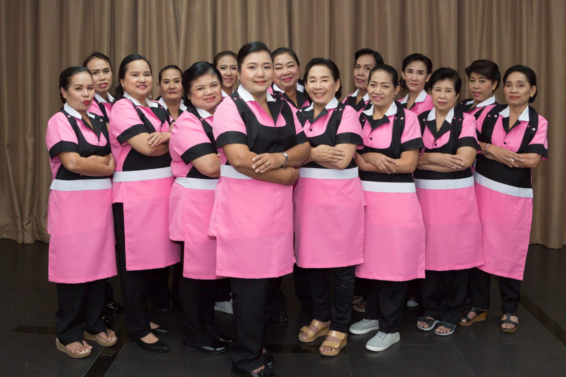 โครงการวิสาหกิจชุมชน “คุณแจ๋ว คลีนเซอร์วิส (Clean Service)”